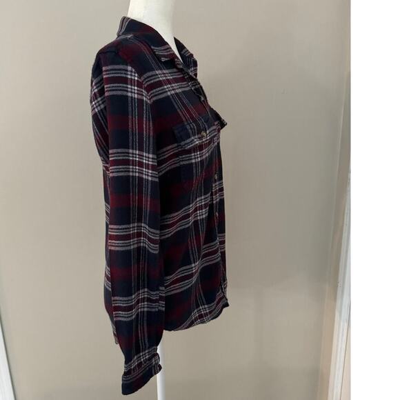 American Eagle Amazingly Soft Button Down Flannel Shirt - Slim Fit Medium - Picture 3 of 7